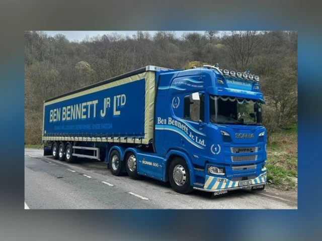 Welcome to the fleet Montracon T4